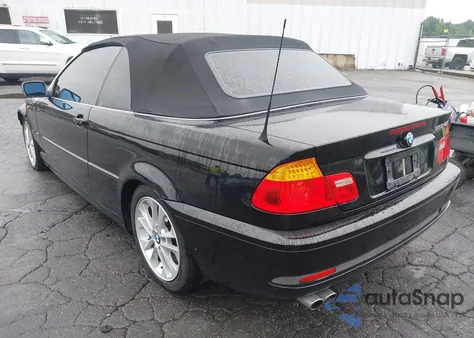 2004 BMW 330Ci z USA, uszkodzony, nr VIN WBABW53484PL47329